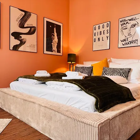 Klassen - Exklusive Altbau - Zentral - Rheinnaehe Appartamento *
