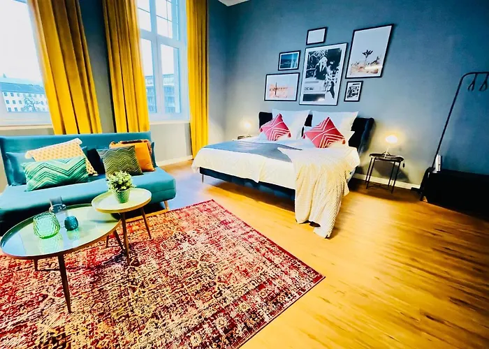 Klassen - Exklusive Altbau - Zentral - Rheinnaehe Apartment