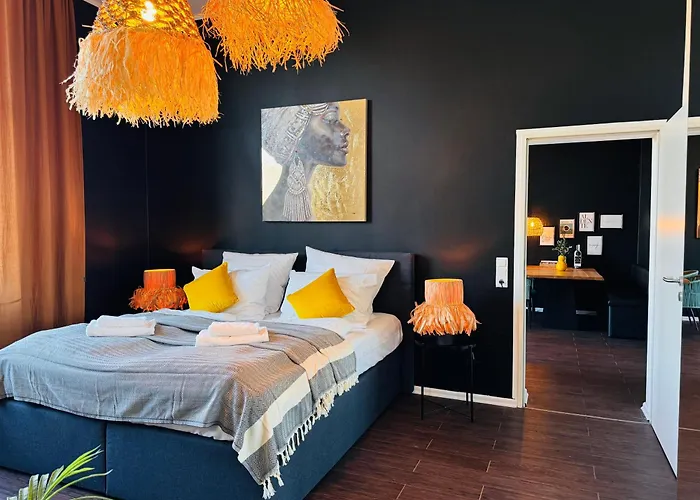 Apartment Klassen - Exklusive Altbau - Zentral - Rheinnaehe