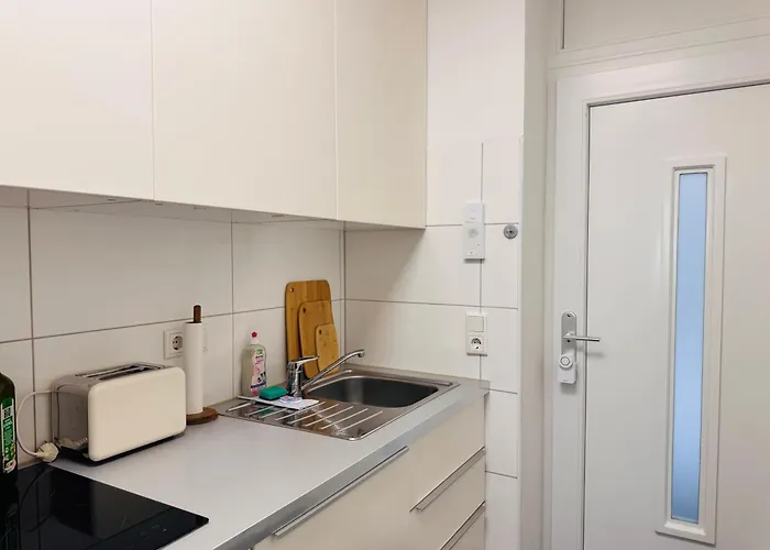 Klassen - Exklusive Altbau - Zentral - Rheinnaehe Кобленц