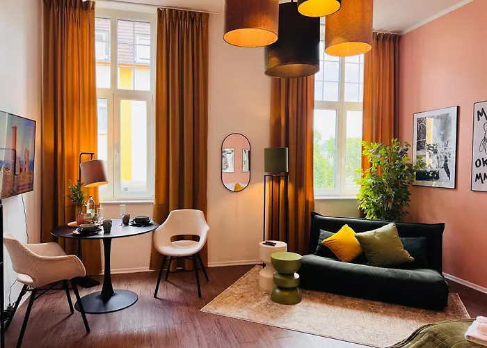 Apartment Klassen - Exklusive Altbau - Zentral - Rheinnaehe